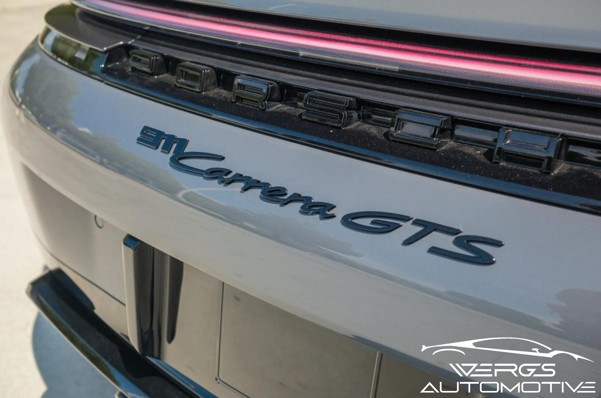 2025 Porsche 911 Carrera GTS T-Hybrid Coupe