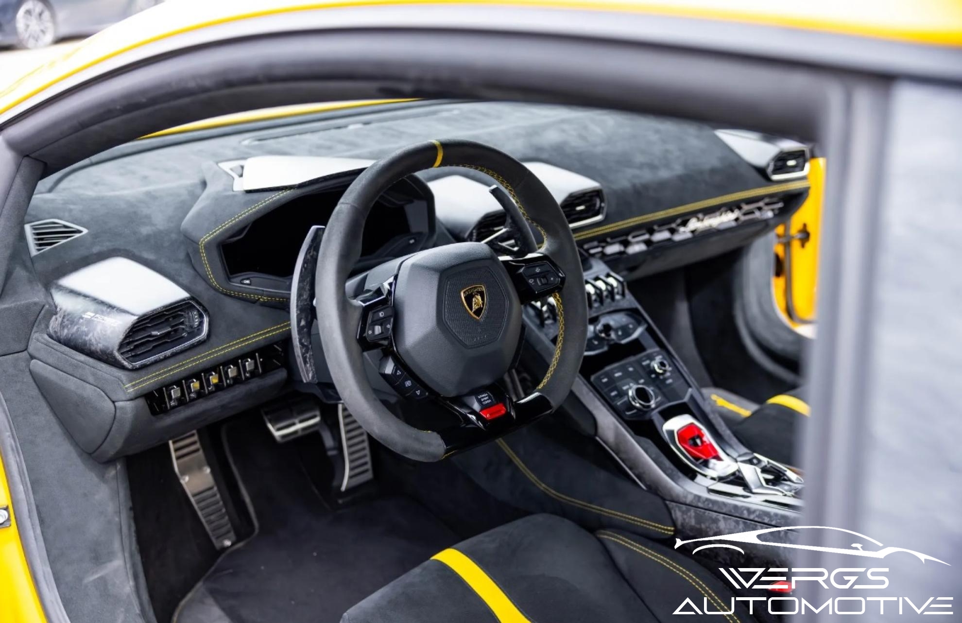 2018 Lamborghini Huracan LP640-4 Performante Coupe