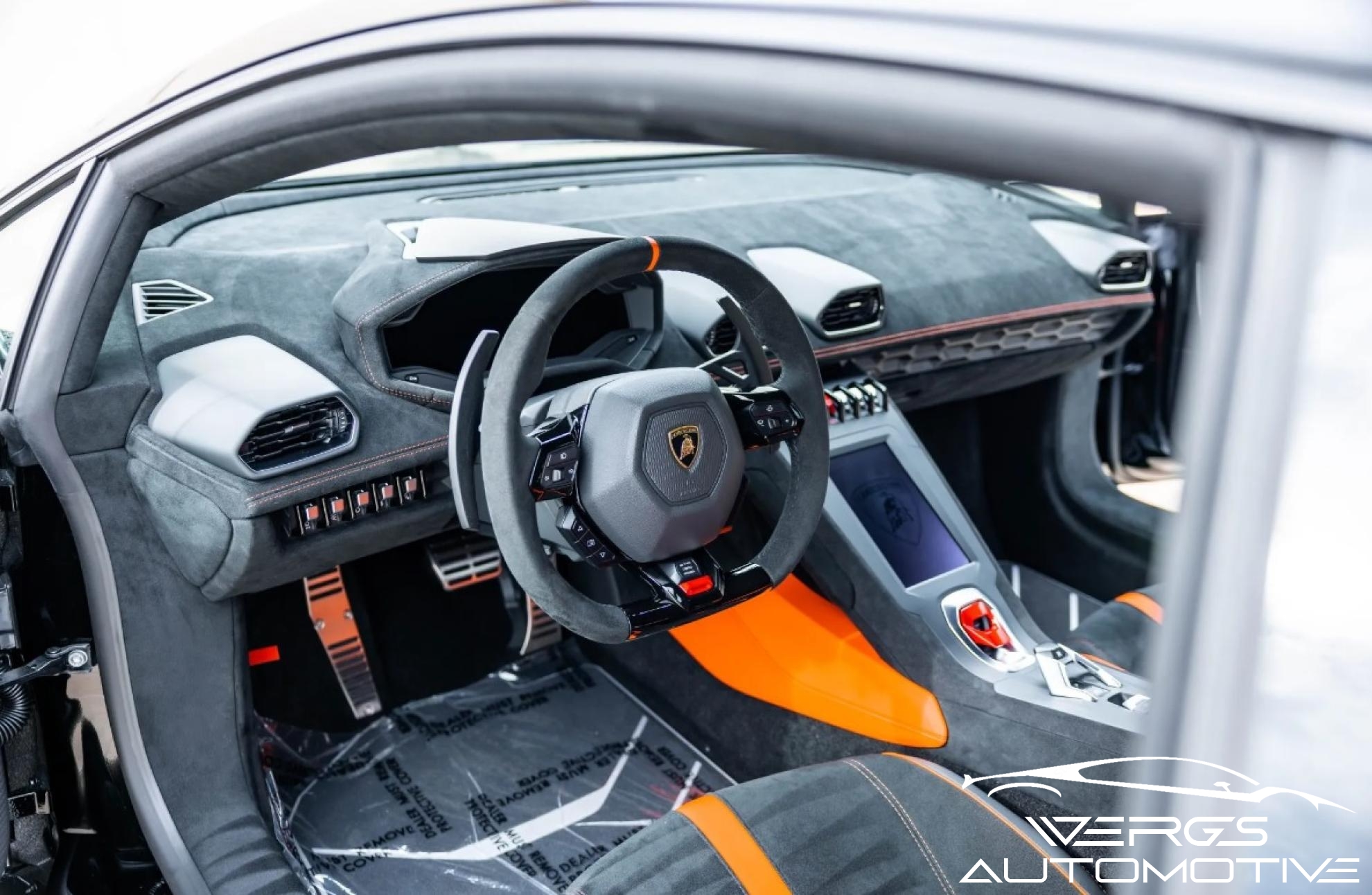2024 Lamborghini Huracan STO Coupe