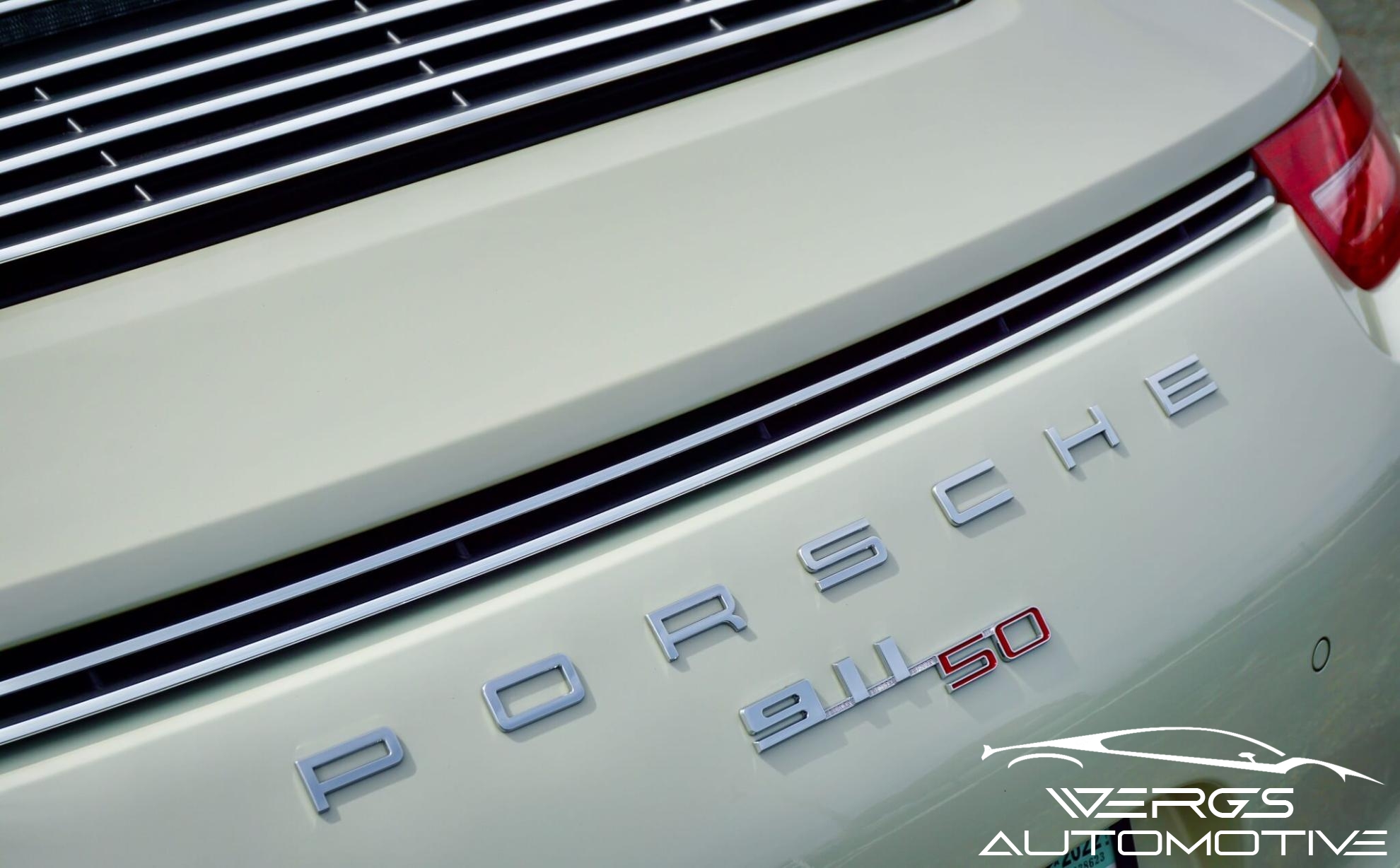 2014 Porsche 911 50th Anniversary Edition Coupe