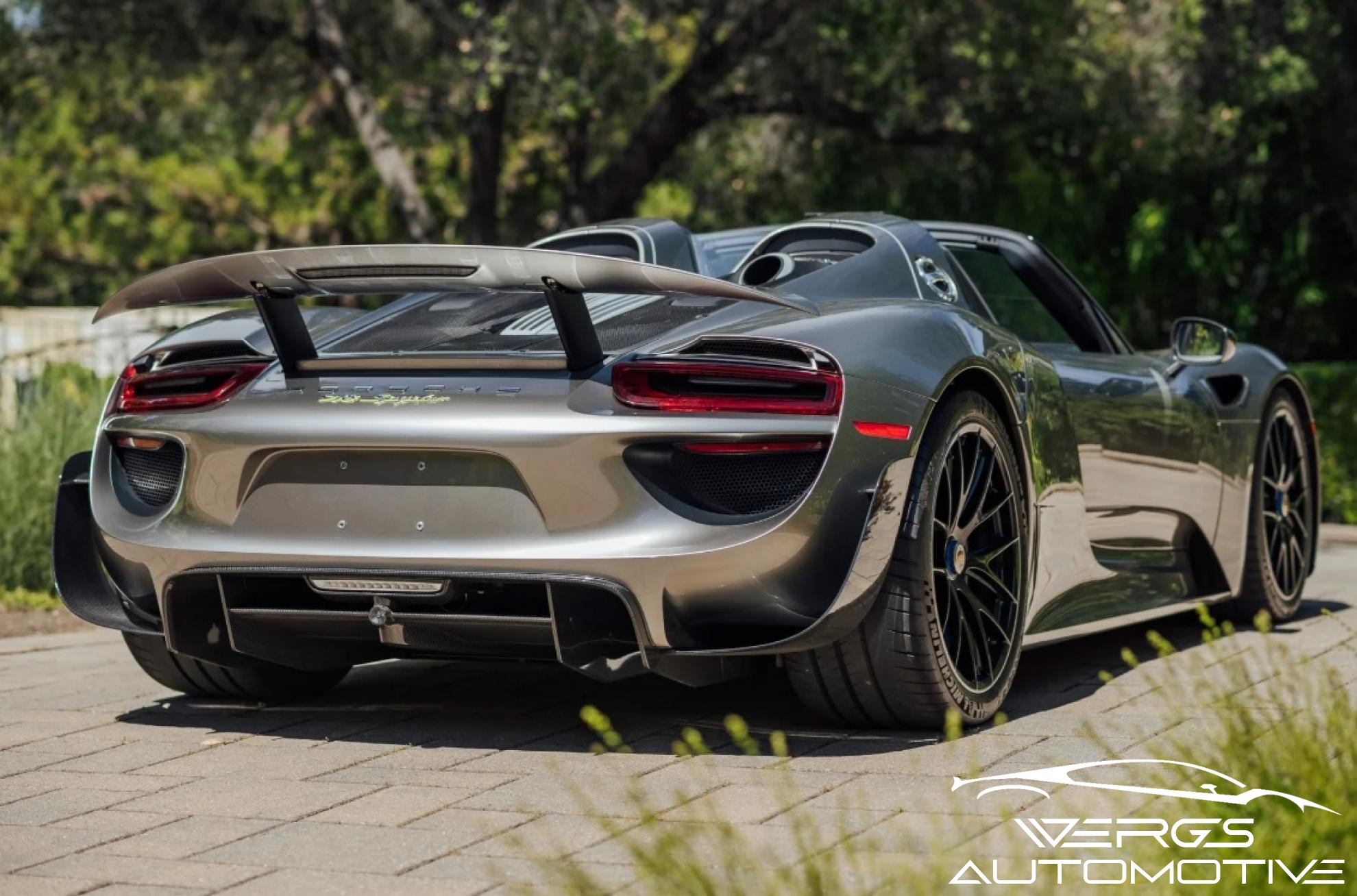2015 Porsche 918 Spyder Weissach Edition