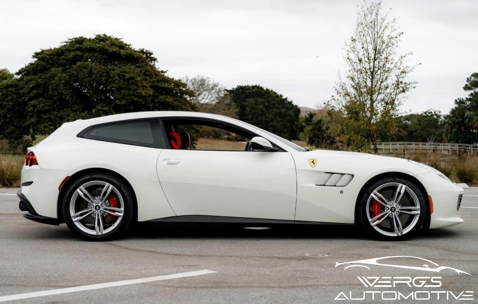 2017 Ferrari GTC4Lusso Coupe