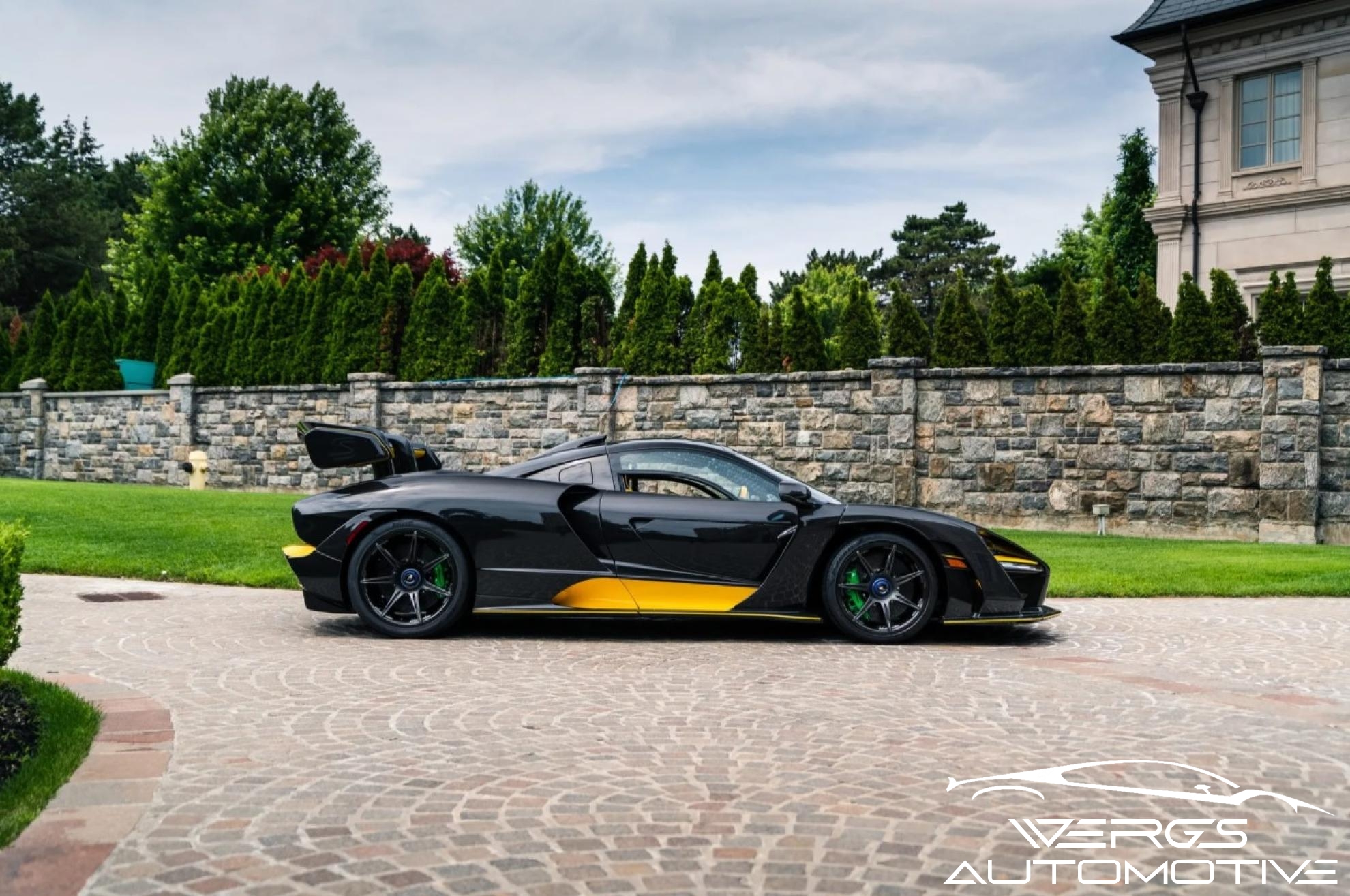2019 McLaren Senna Coupe
