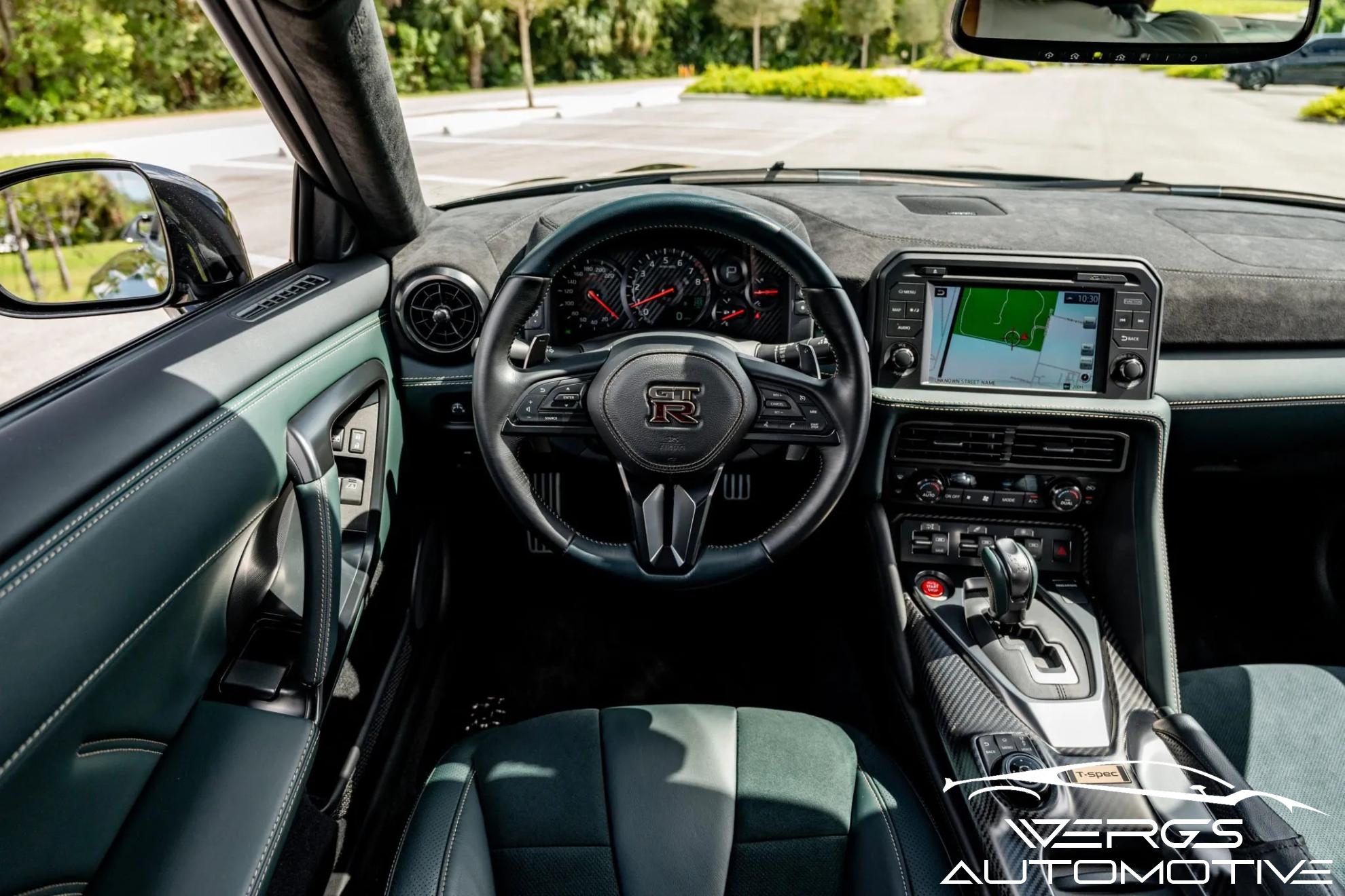 2024 Nissan GT-R T-Spec